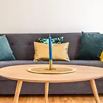 Guestready - Light And Music In Downtown